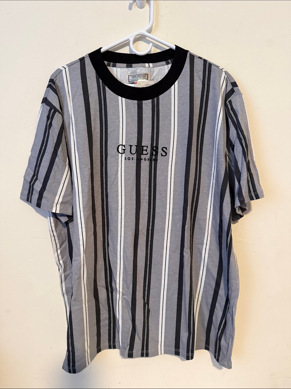 GUESS Men’s Black and Gray Vertical Stripe Crewneck Tee